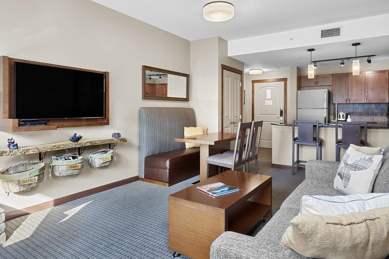 Вилла Mountain View Escape With Open Hot Tub, Views!! Канмор Экстерьер фото